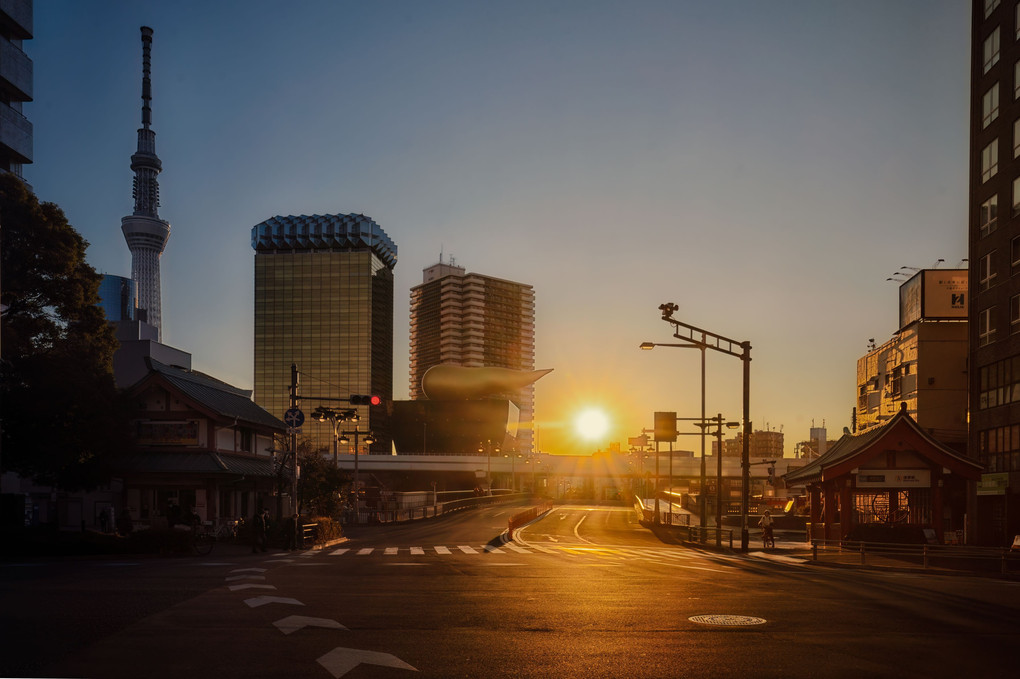 Morning scene at Asakusa