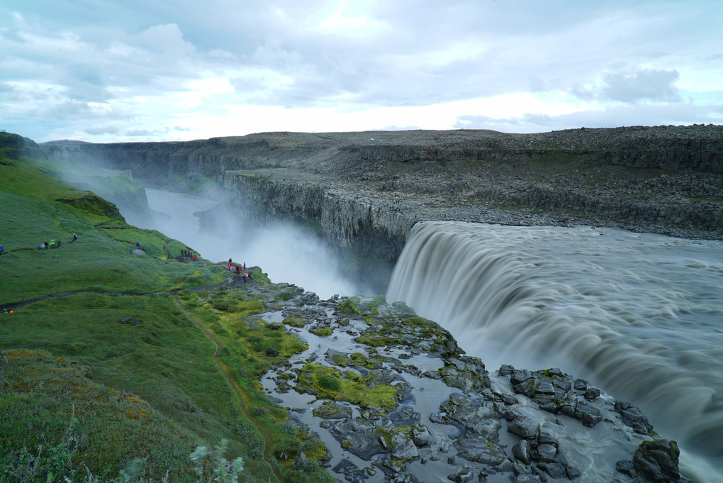 アイスランド　ディティフォスの滝