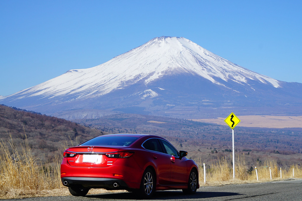愛車と富士山