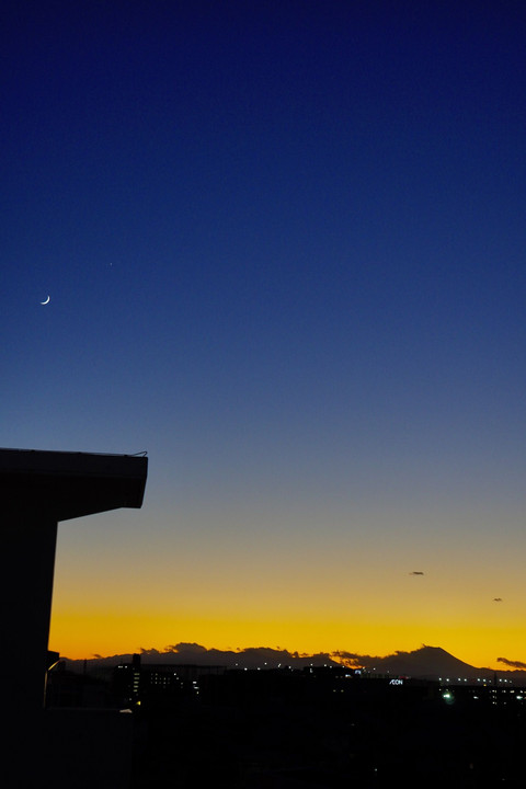 富士sunset,Crescent moon,Jupiter,Saturn