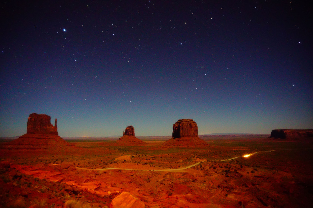 Monument Valleyの星空