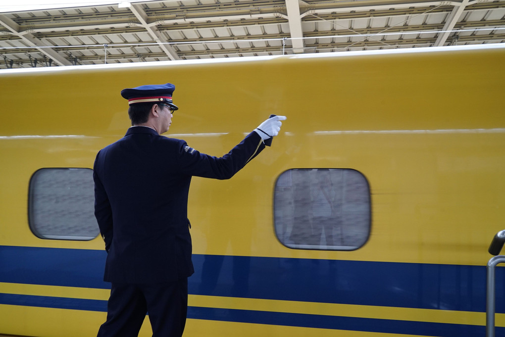 “新幹線を撮る”イエロードクター