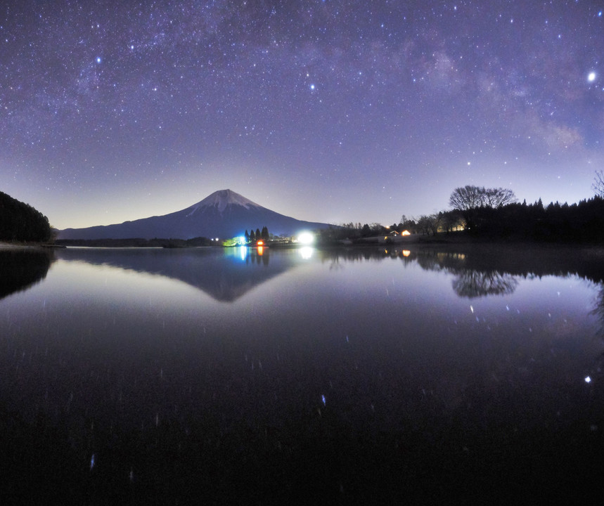 富士五湖で見た星空、そして夜明け