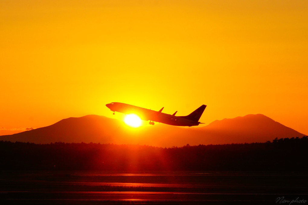 SUNSET FLIGHT