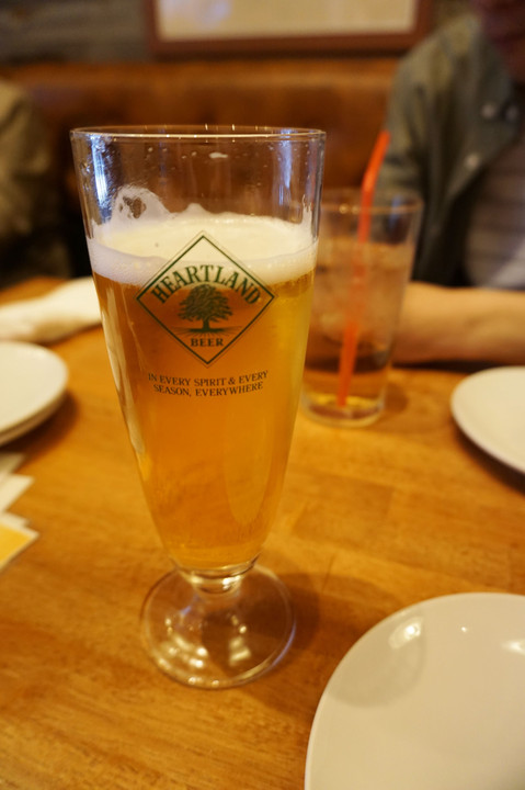 ビールと500円ピザ