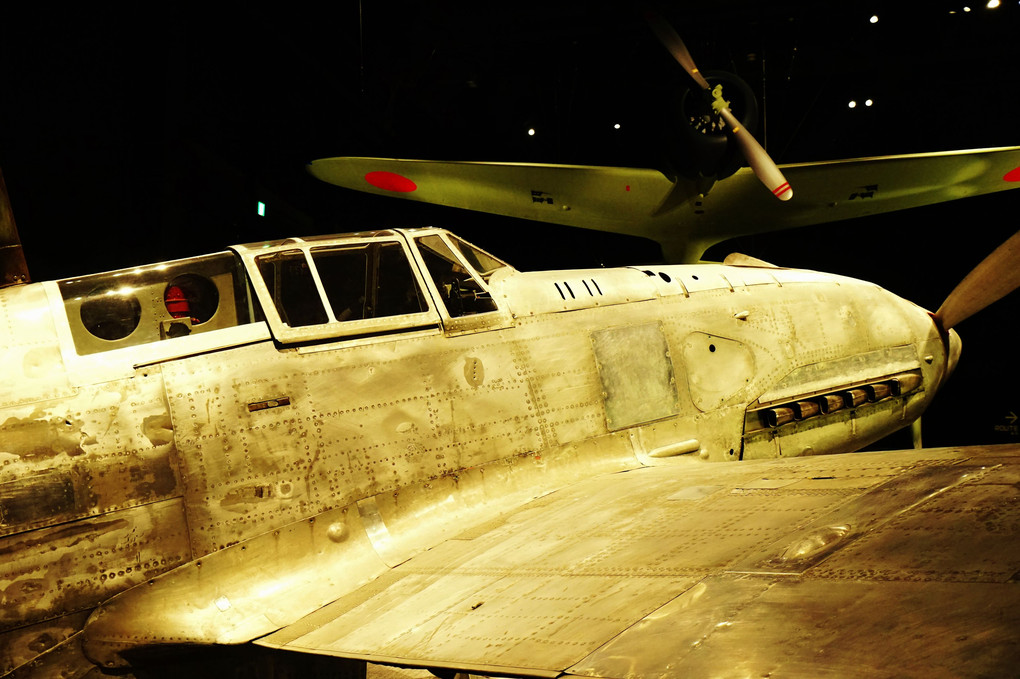 retro old aircraft
