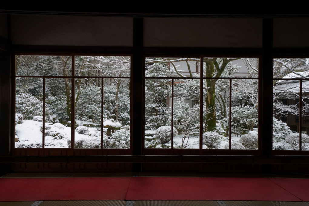 冬の京都 雪景色の大原