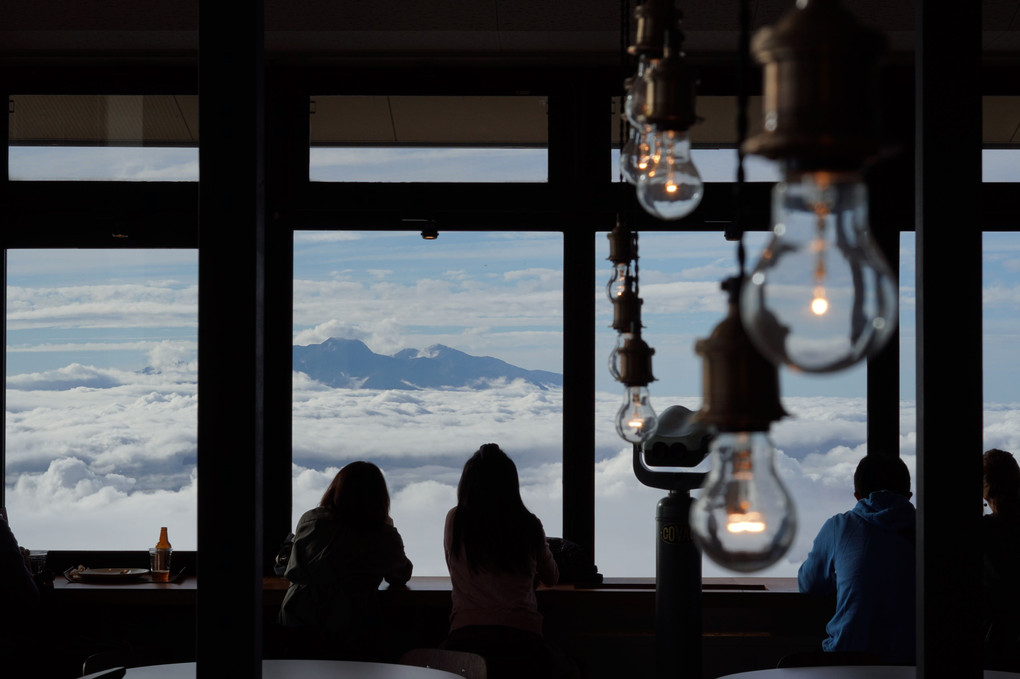 雲上のカフェ