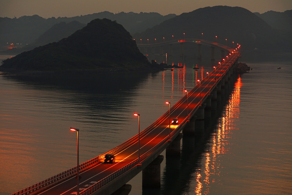 日没後の角島大橋