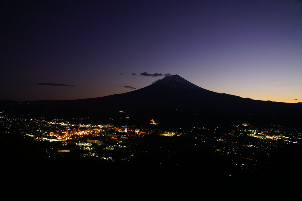 富士は日本一の山♪