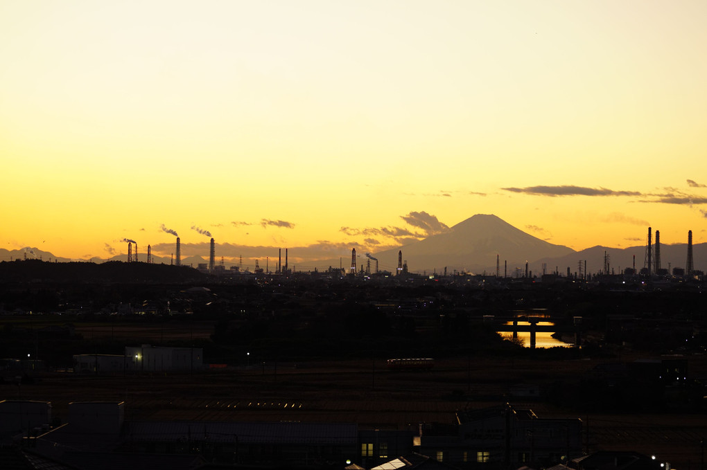 富士山と小湊鐡道と