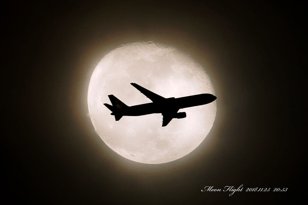 Boeing767 Moon Flight