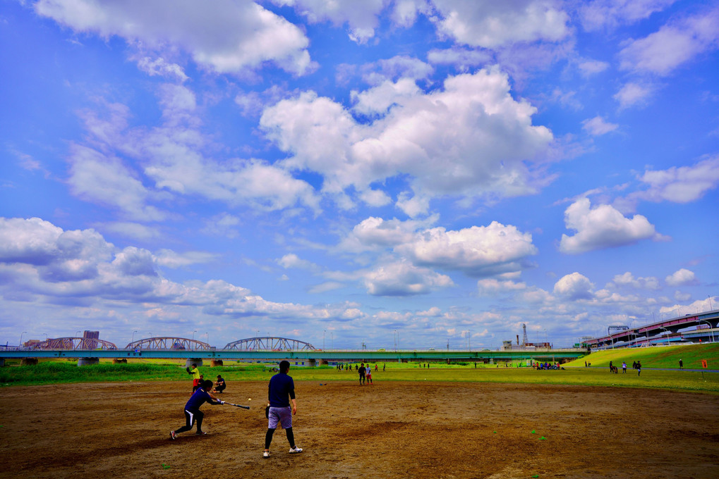 青い空と久々の草野球