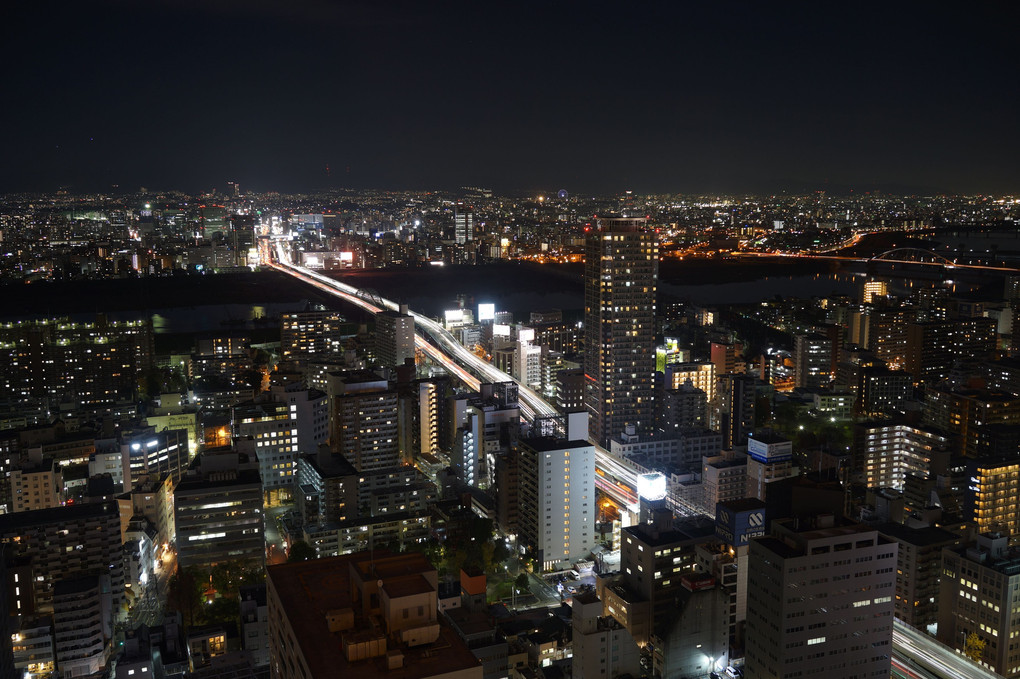 大阪の淀川方面の夜景なり
