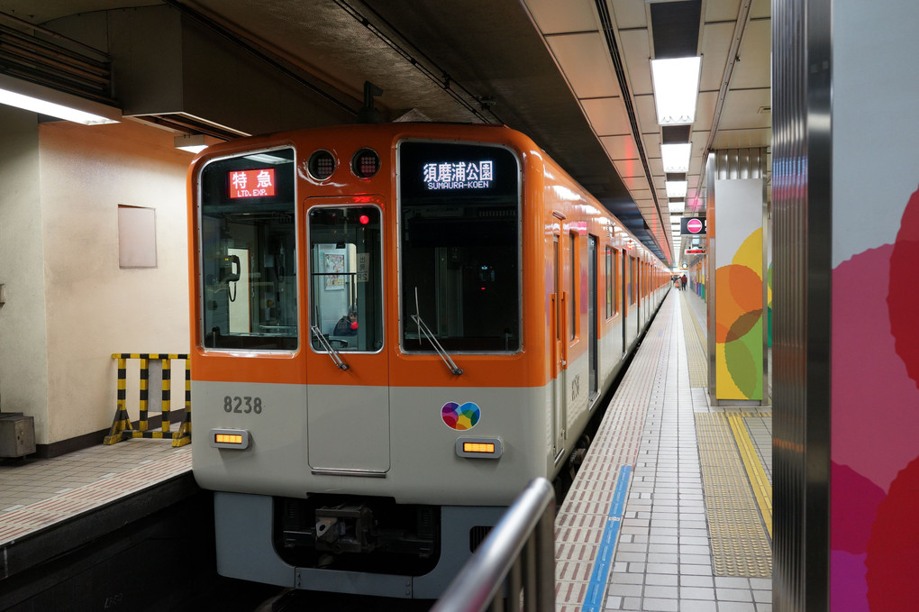 阪神電車in梅田