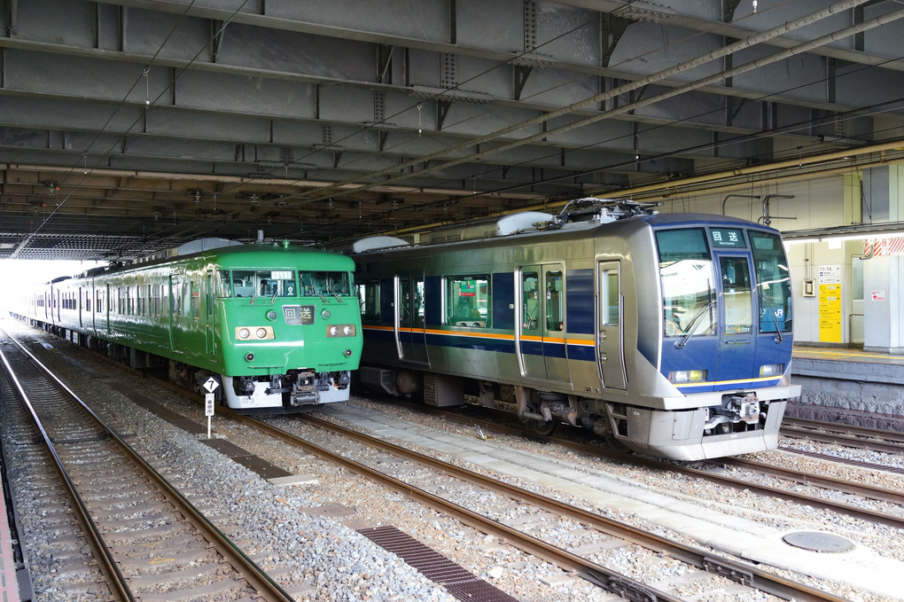 117系と321系のコラボ in 京都駅