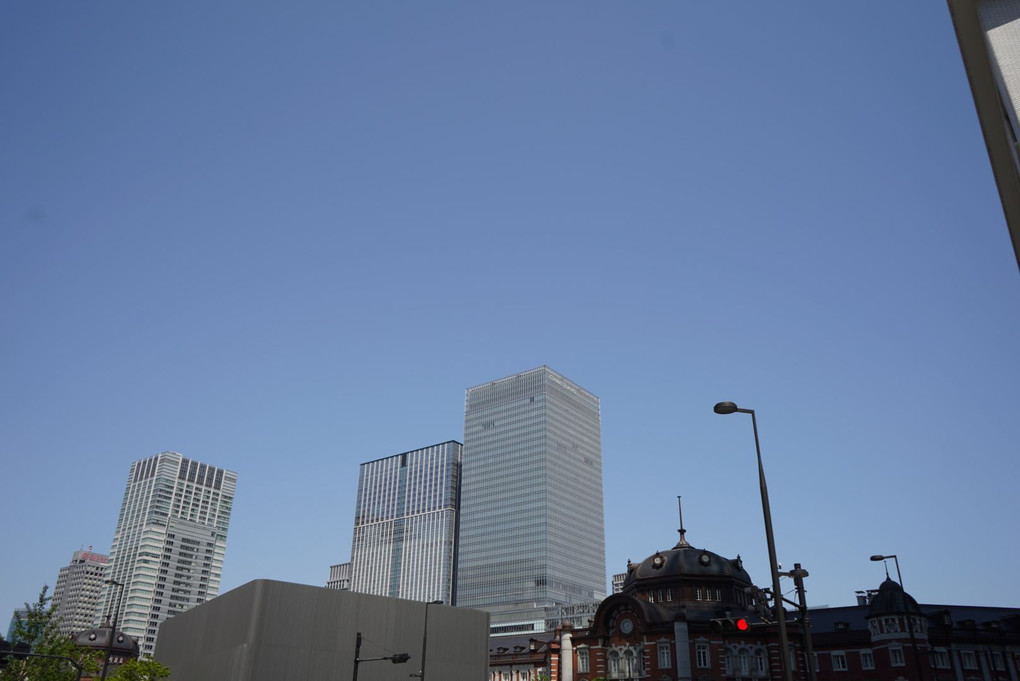 #tokyo station and sky