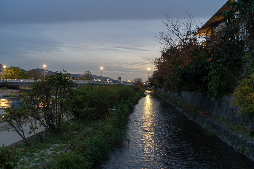 京都　鴨川の夕暮れ