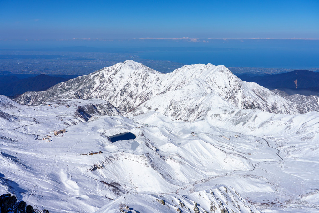 雪の雄山へ