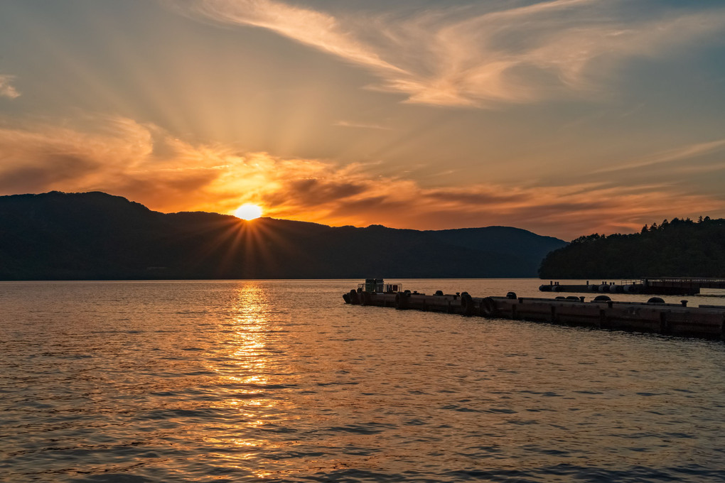 十和田湖夕景