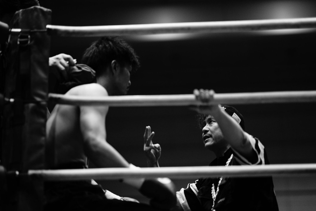 ボクシング　湯川vs岡島　３