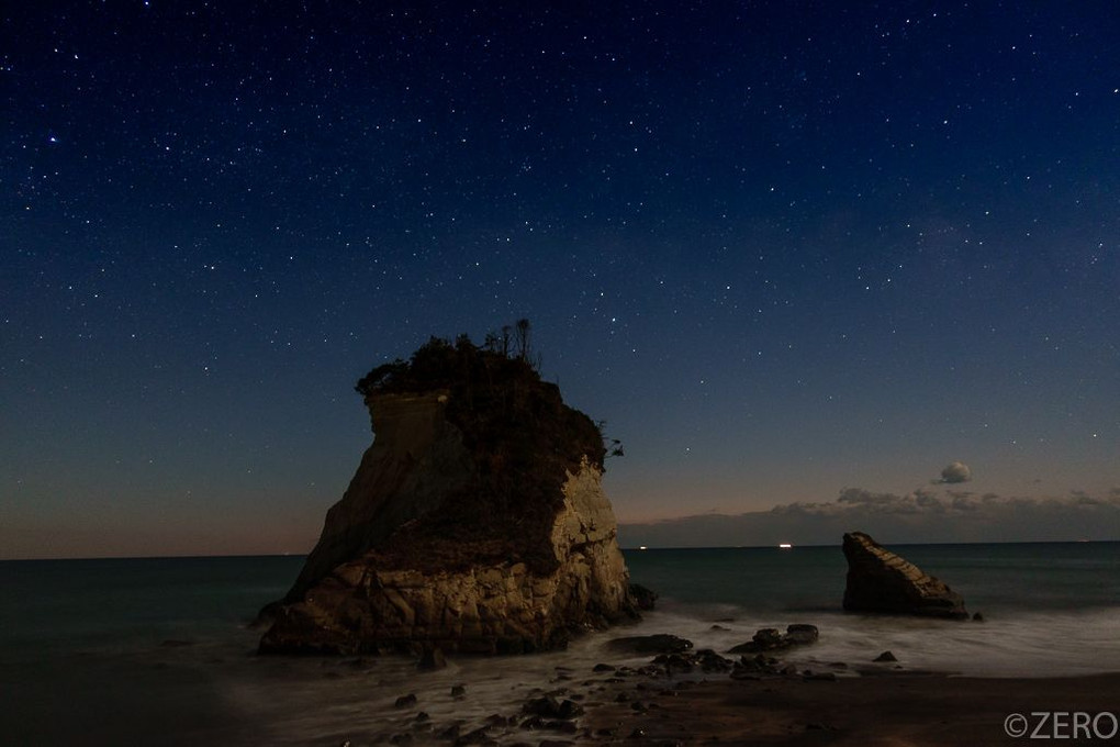 星空と雀島