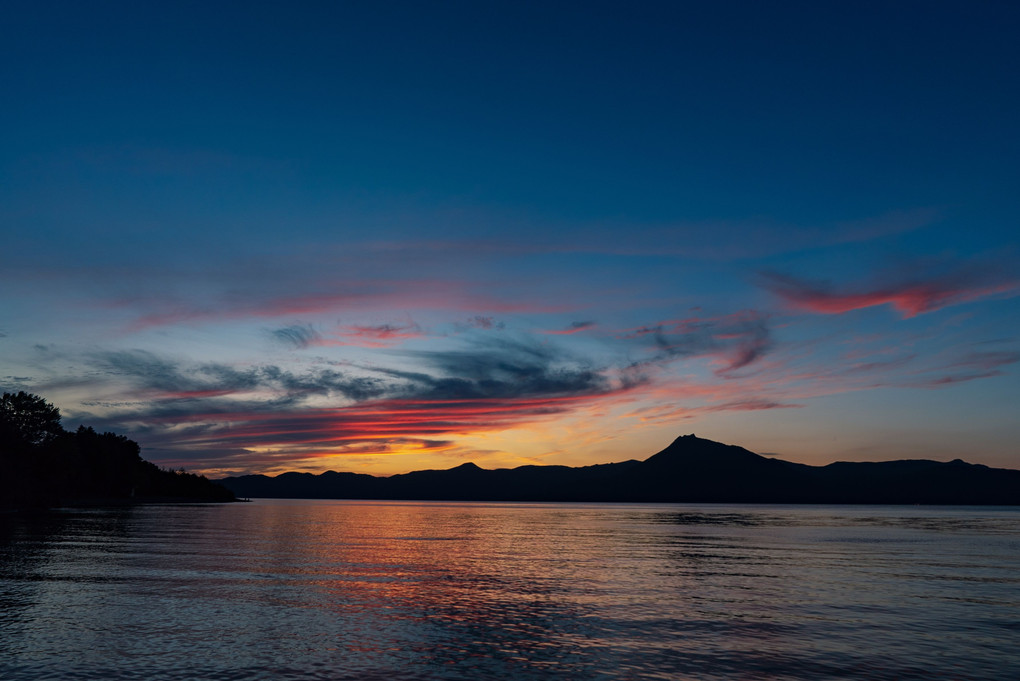 支笏湖の夕景