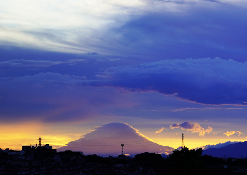 富士山の雲は傘雲でした!　(*ﾟ▽ﾟ)ﾉ 