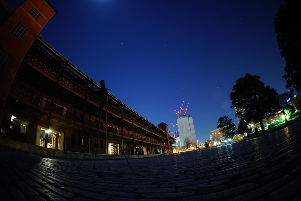 横浜赤レンガ倉庫で初の星景撮影にチャレンジ