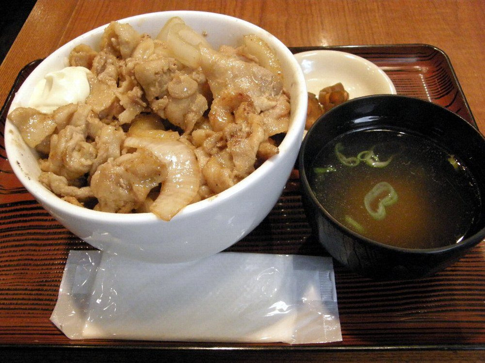 生姜焼き丼(ごはん大盛り)