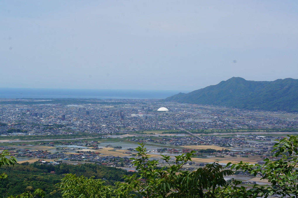 仏経山から稲佐の浜