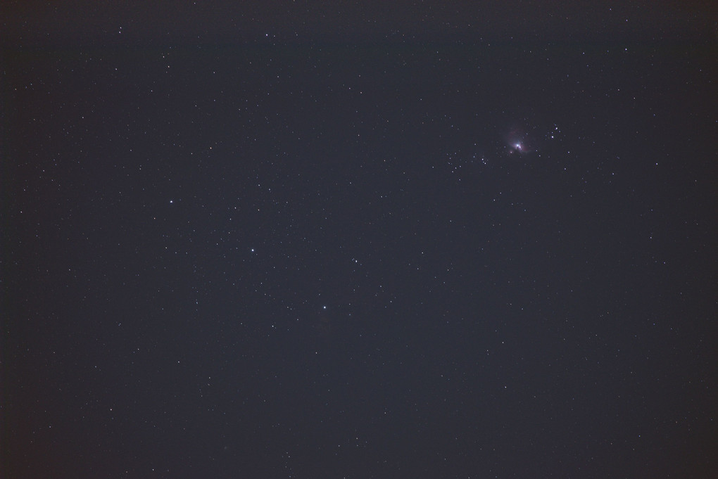 オリオン三連星と大星雲