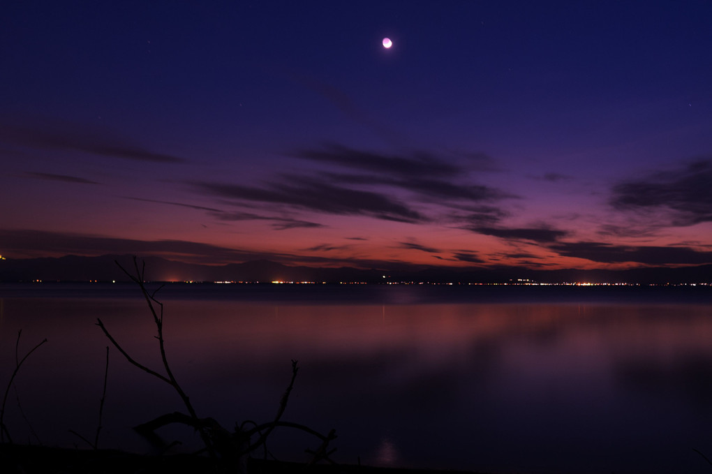 琵琶湖　湖北の夕景