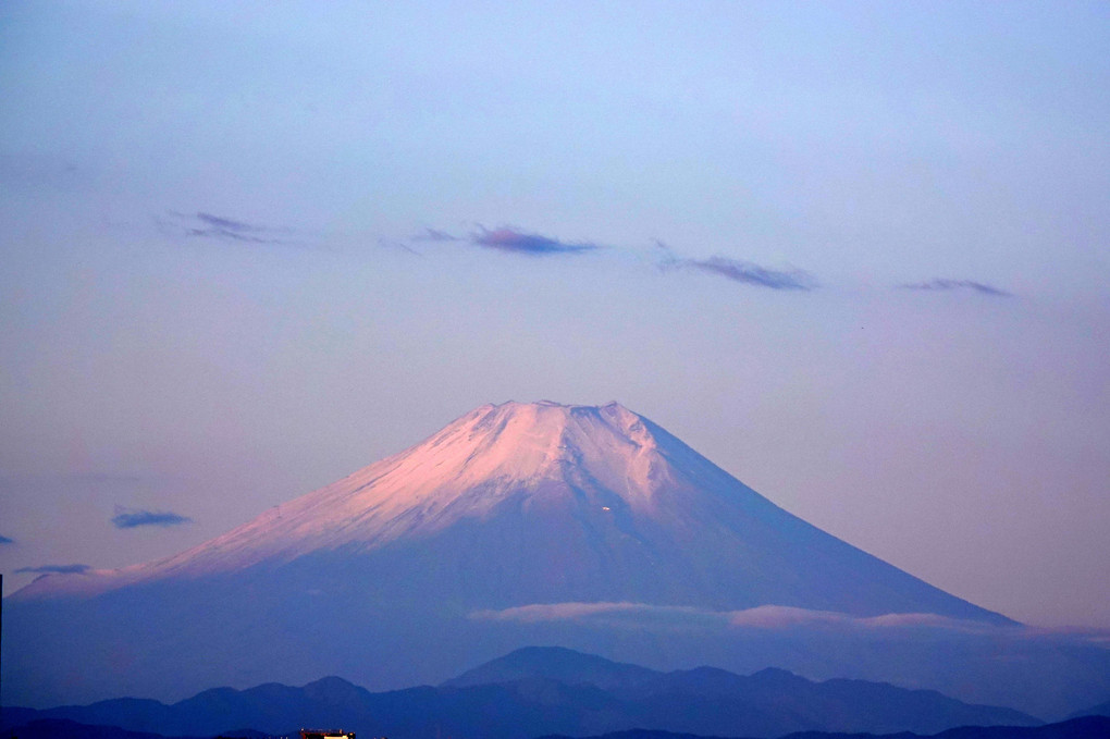 RX10M4で見る富士山の初冠雪　　9/2８