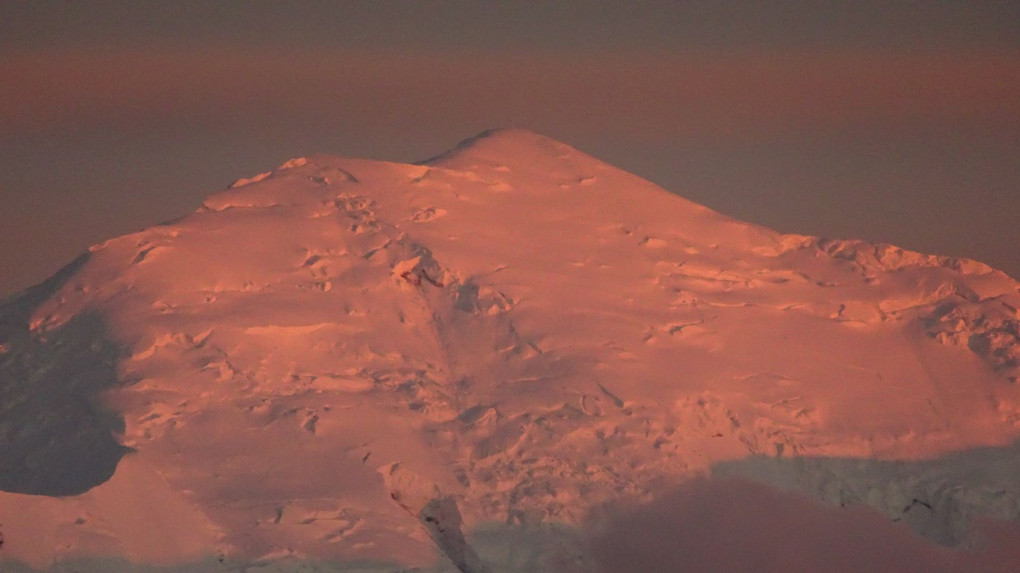 Stunning sunset from the Alaska range