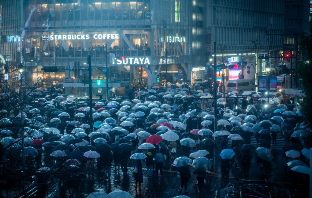 雨の日の渋谷