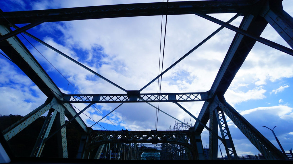 展望席から見る橋の風景