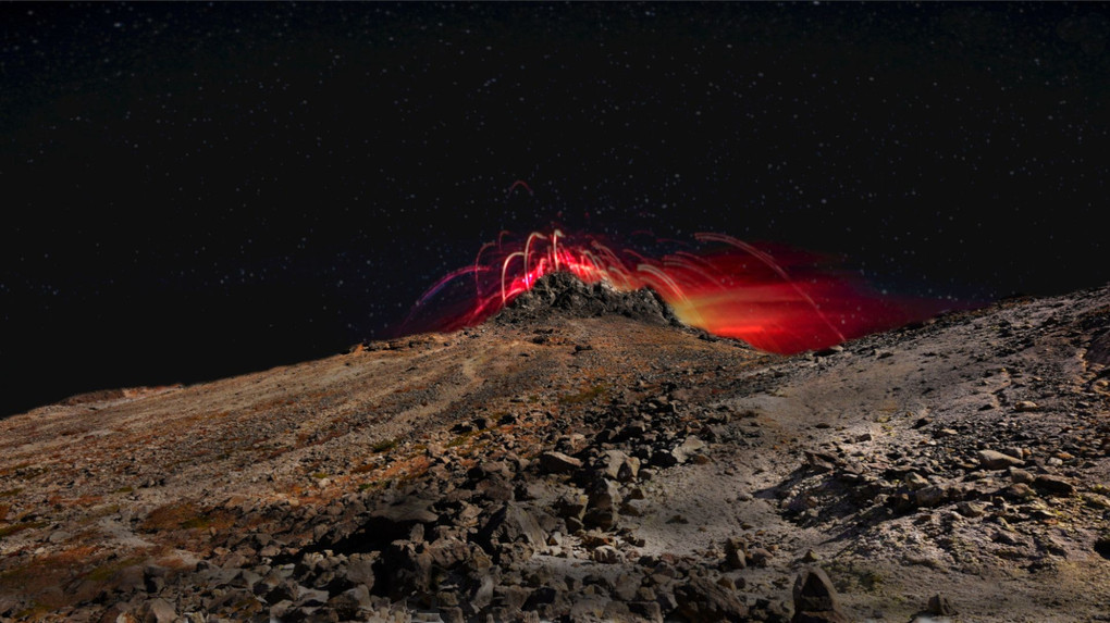木星の夜間登山・火山