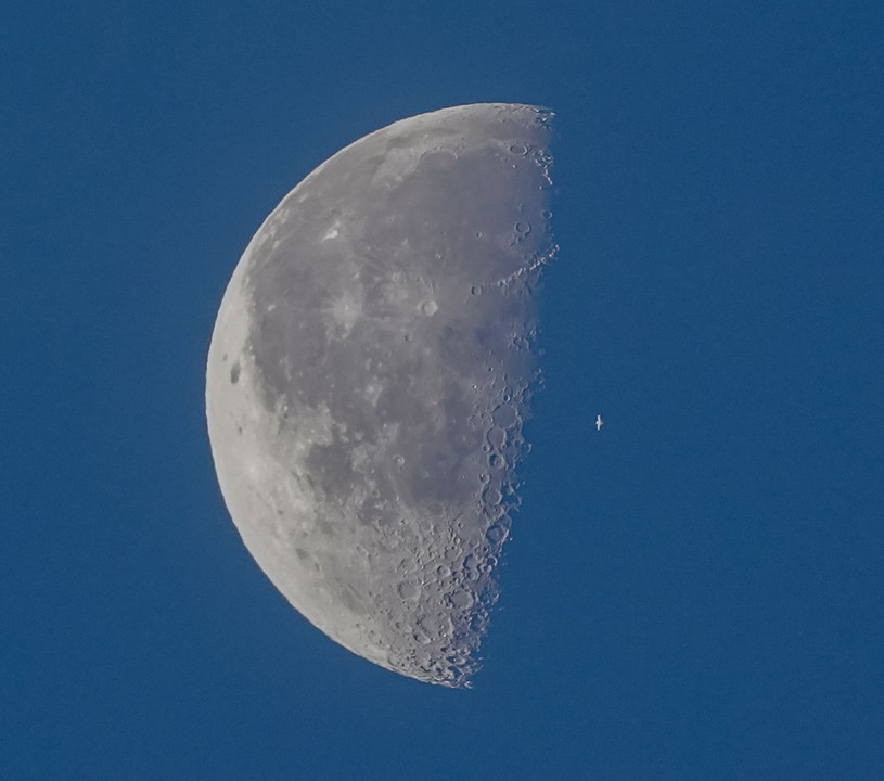 ISSの月面通過