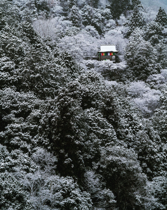 雪の嵐山千光寺