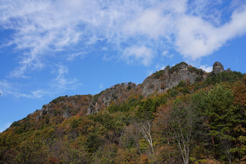 秋の霊山を登る！
