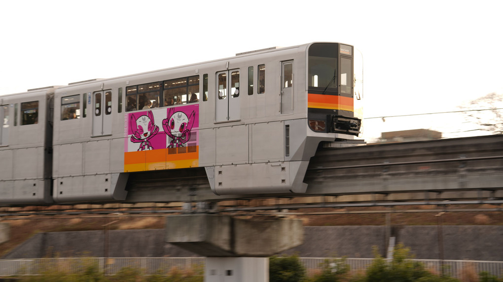 東京オリンピック×多摩モノレール