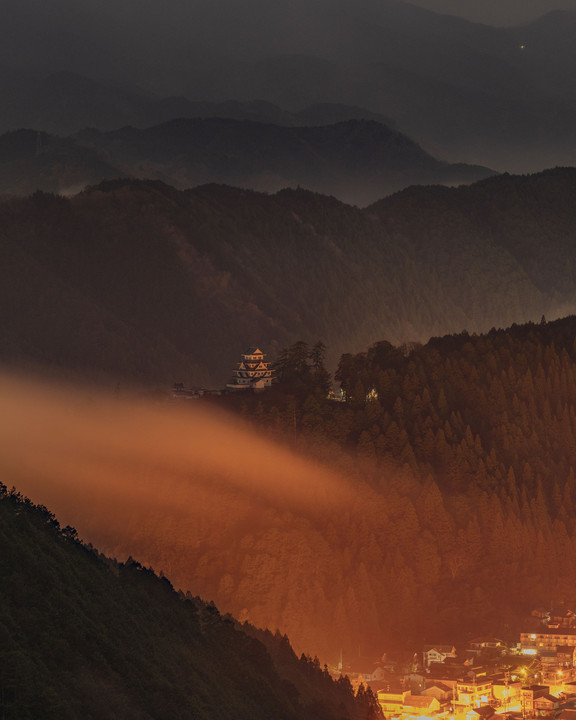 天空の城（郡上八幡城）