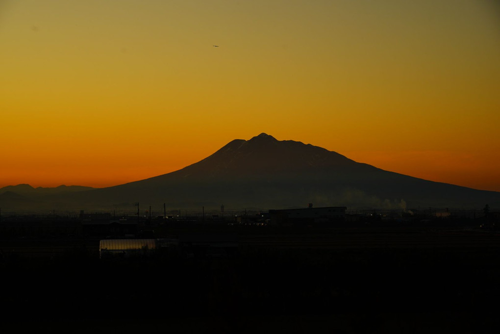 夕暮れの津軽富士