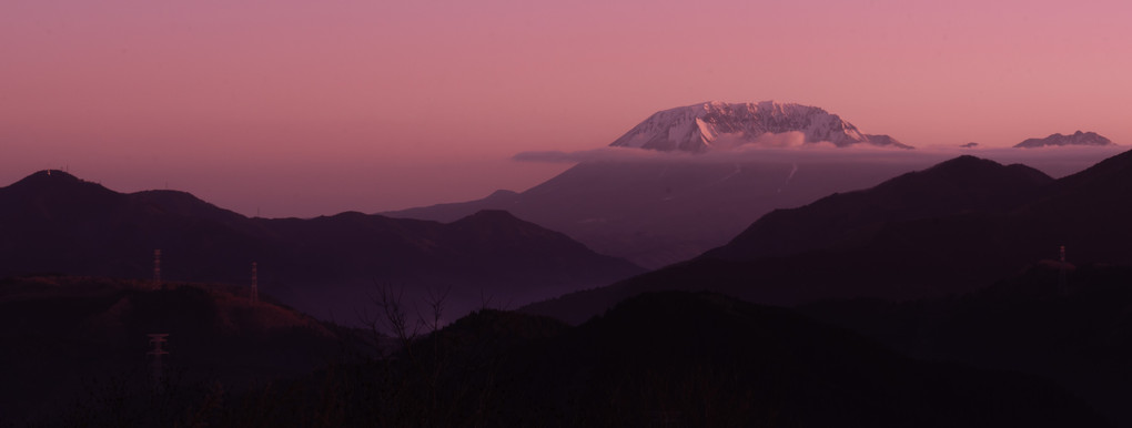 早春の大山 2