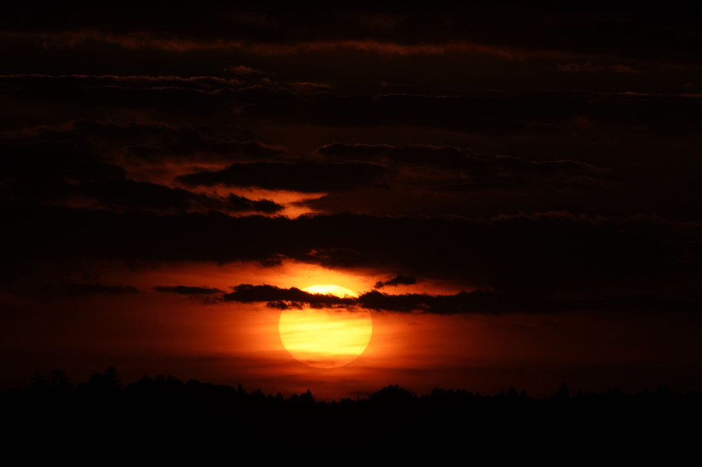 夕暮れと夕焼け　