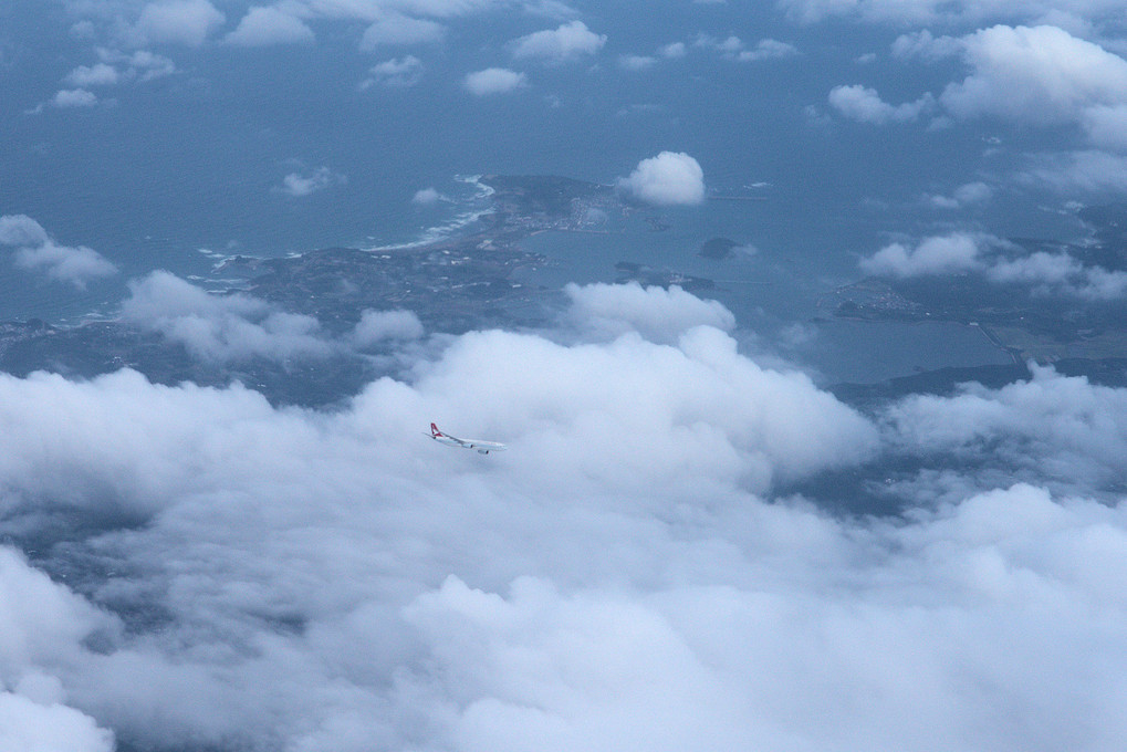 大空での遭遇