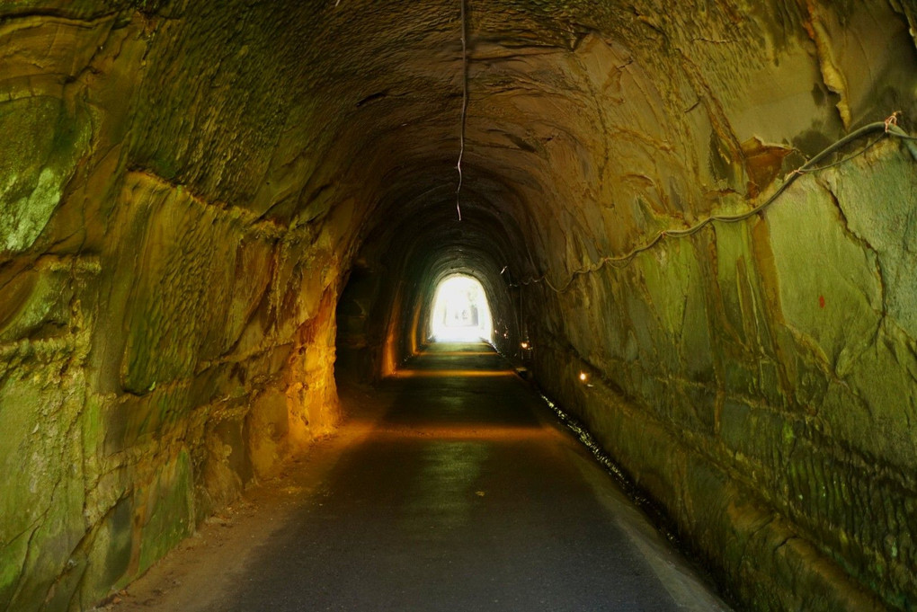 理想郷へのトンネル