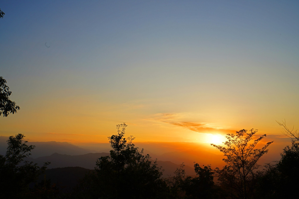 高尾山の夕陽