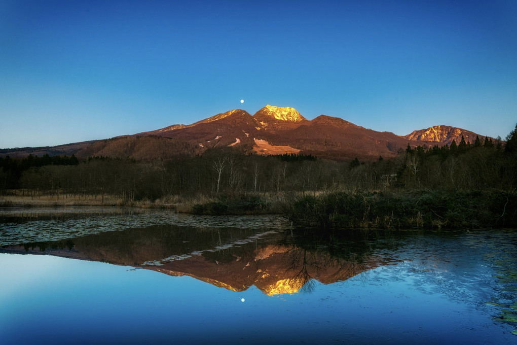 🏔 Morgenrot 🏔✖︎🌔沈みゆくCold Moon🌔